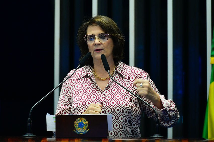 Senadora Damares Alves pede afastamento do pastor Mário de Oliveira, presidente da Igreja Quadrangular