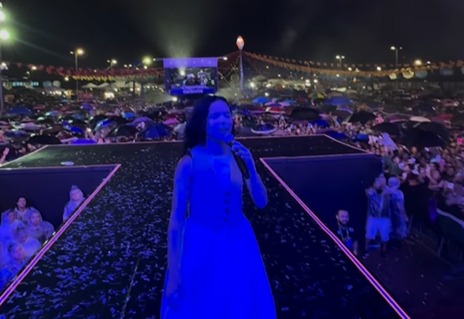 Maria Marçal canta em festa de São João na Paraíba e reacende polêmica sobre eventos juninos