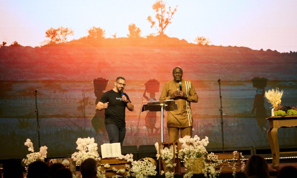 Cristãos celebram 70 anos da Portas Abertas com culto em São Paulo
