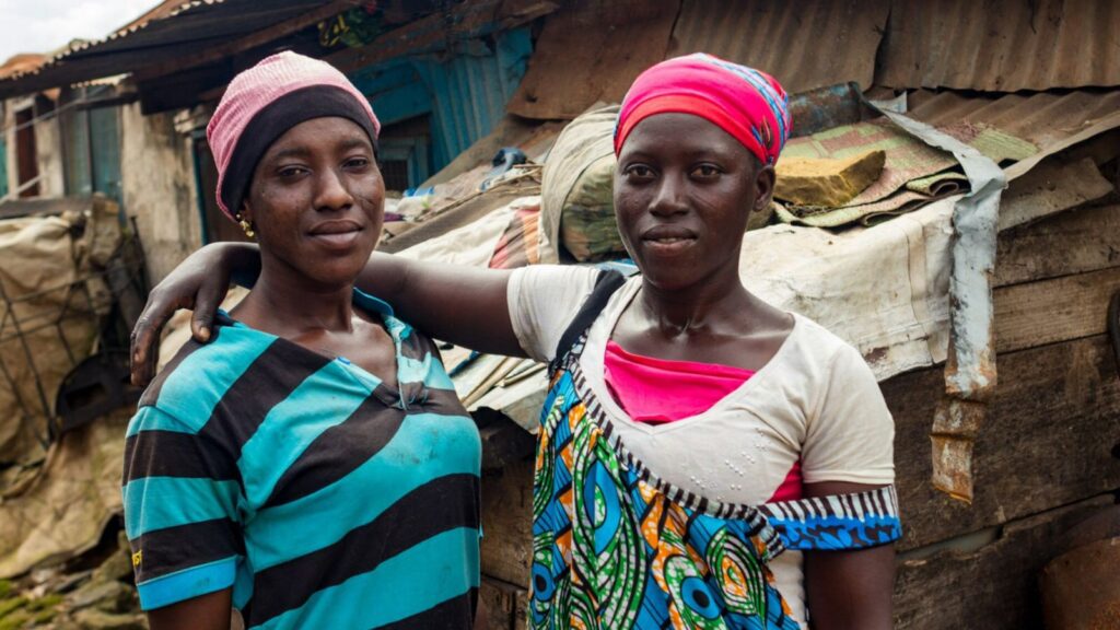 Missionária conta frutos de evangelismo de surdos na África: “O Evangelho está avançando”