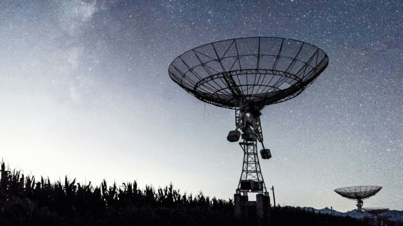 Pesquisa: quase um em cada três alemães acredita que Deus criou o universo