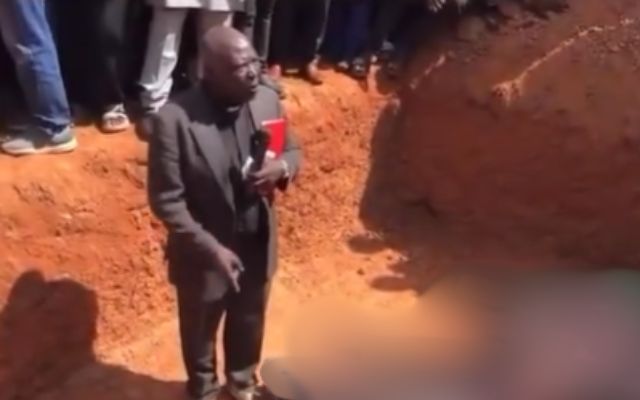 Pastor pede ajuda internacional para barrar o genocídio de cristãos na Nigéria