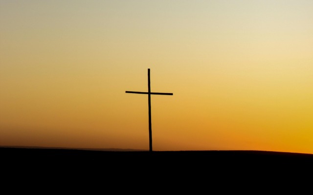 Parlamento Europeu reconhece “cristianofobia” e cobra ação da Comissão