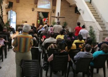 Iraque precisa de medidas mais enérgicas para proteger cristãos e outras minorias religiosas, alerta relatório