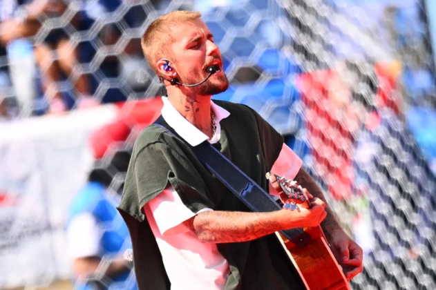 Justin Bieber usa o maior palco de todos os tempos para louvar a Deus na final da Copa do Mundo