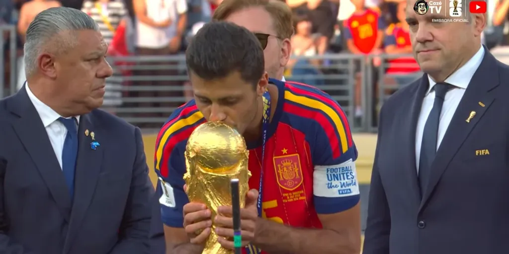 “Sou profundamente cristão”, diz Rodri após vencer a Copa do Mundo 2026