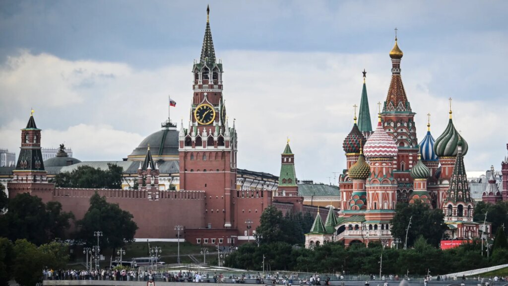 Rússia intensifica repressão a evangélicos e até Bíblias ligadas a ministério cristão entram na mira
